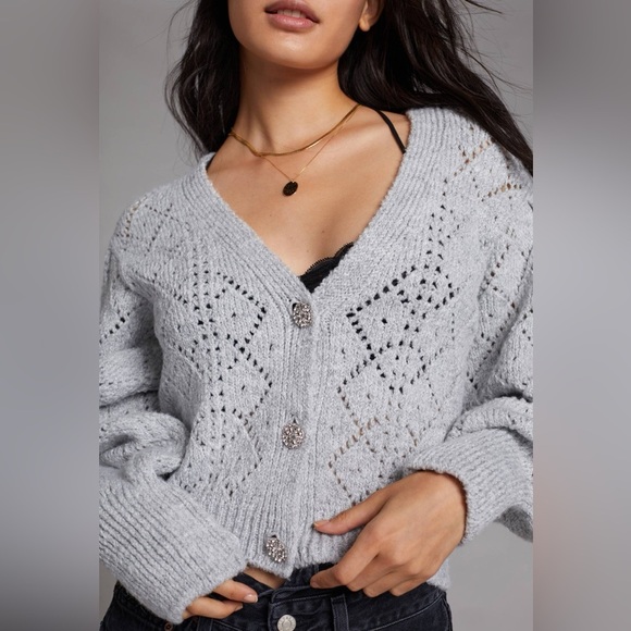 Anthropologie Gray Off-the-Shoulder Sweater with Intricate Knit Design - Picture 2 of 15